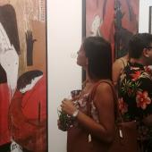The public enjoys the works of Moisés Finalé in Maxima Gallery-Studio